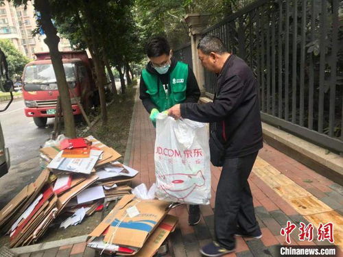 老师改行收废品违法吗，老师傅收废品赚钱体会