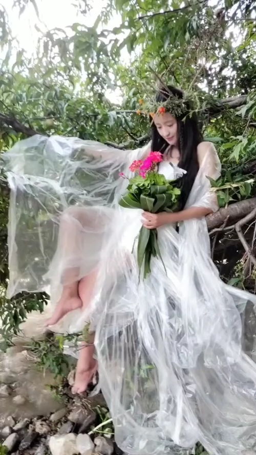 废品做的婚纱图片，废旧婚纱可以做什么